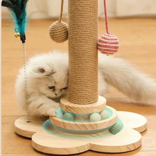 Arranhador interativo para gatos